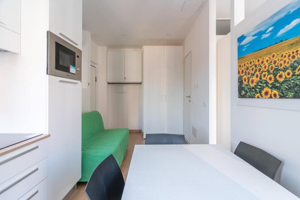 Cimiano Suite 22, New Apartment Milão Exterior foto